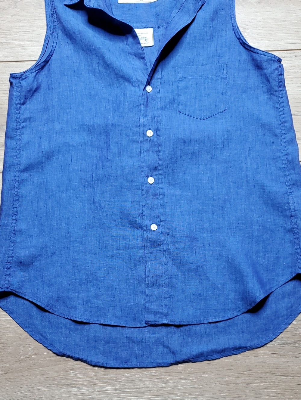 Frank & Eileen Sleeveless Button Down Shirt in Famous Blue Womens Size XS - Picture 3 of 7